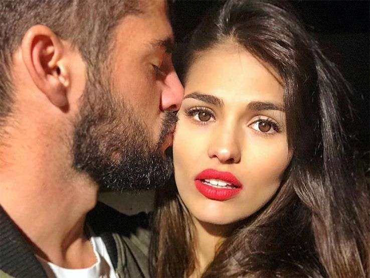 Isco Alarcón y Sara Sálamo presumen de amor