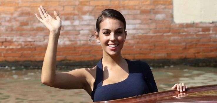 Georgina Rodríguez llega a Venecia como una auténtica estrella