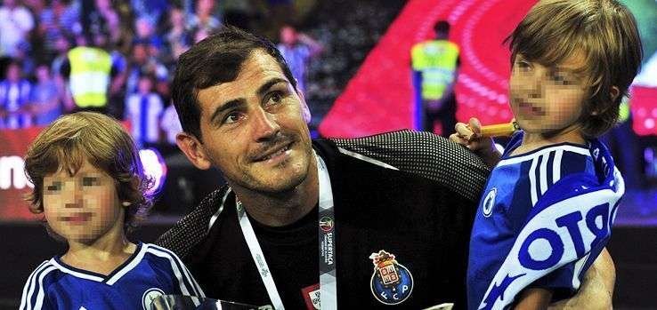 Sara Carbonero y sus hijos, los mejores amuletos de Iker Casillas en Portugal