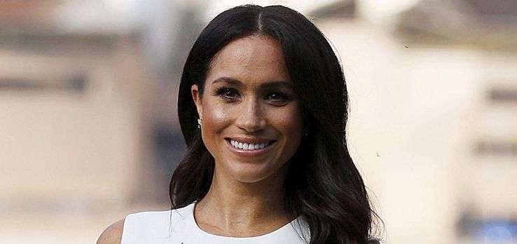 Meghan Markle ya luce tripita en su primer look tras anunciar su embarazo