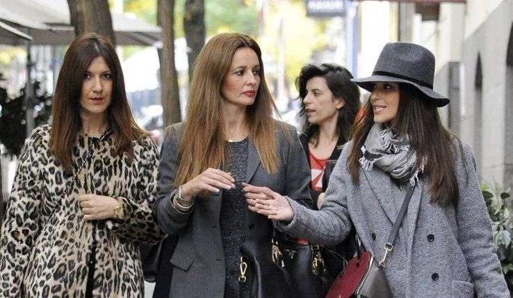 El aviso de Belén Esteban a Paula Echevarría por su grupo de amigas