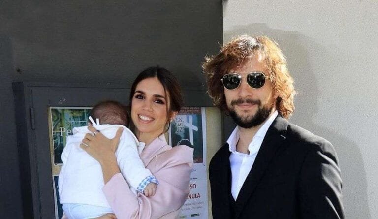 Elena Furiase y Gonzalo Sierra bautizan a su hijo Noah