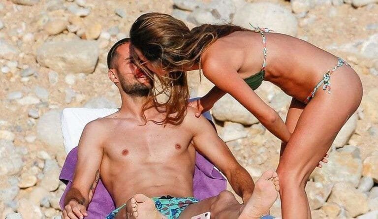 La romántica escapada de Malena Costa y Mario Suárez a Ibiza