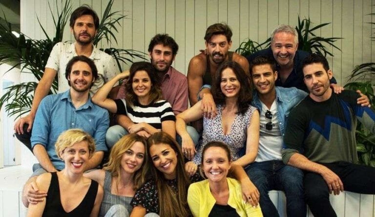 Las fotos del reencuentro de los actores de 'Velvet' en la lectura de guión del último capítulo