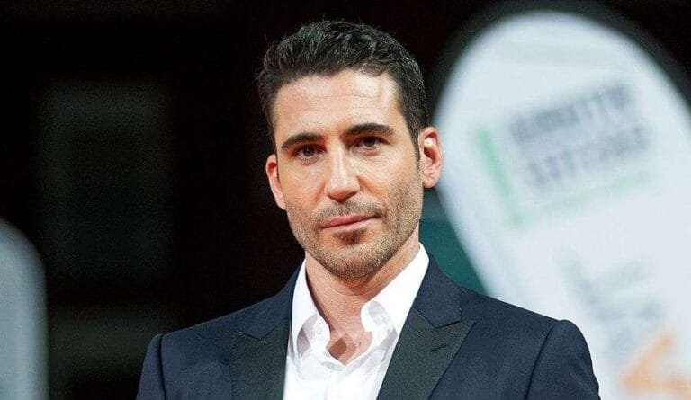 Miguel Ángel Silvestre arrasa en el FesTVal de Vitoria
