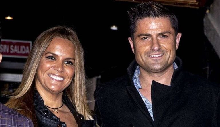 Marta López pilla en directo a su novio Alfonso Merlos con una joven semidesnuda