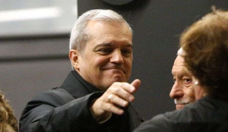 Ramón García rompe a llorar al mandar un mensaje a Ana Obregón tras la muerte de su hijo