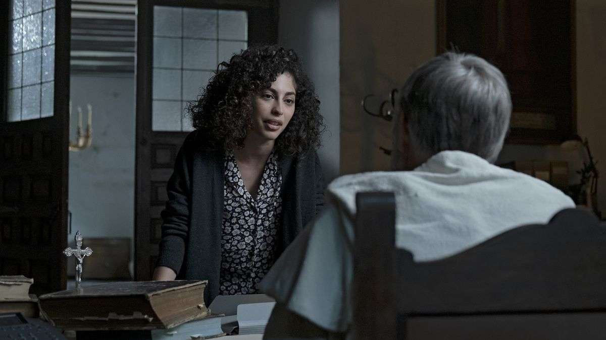 el_internado_las_cumbres_amazon-4 Primeras imágenes de 'El Internado: Las Cumbres', el reboot de la exitosa serie de Antena 3