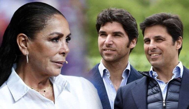 Isabel Pantoja se ríe de Fran Rivera y Cayetano en su respuesta al requerimiento notarial