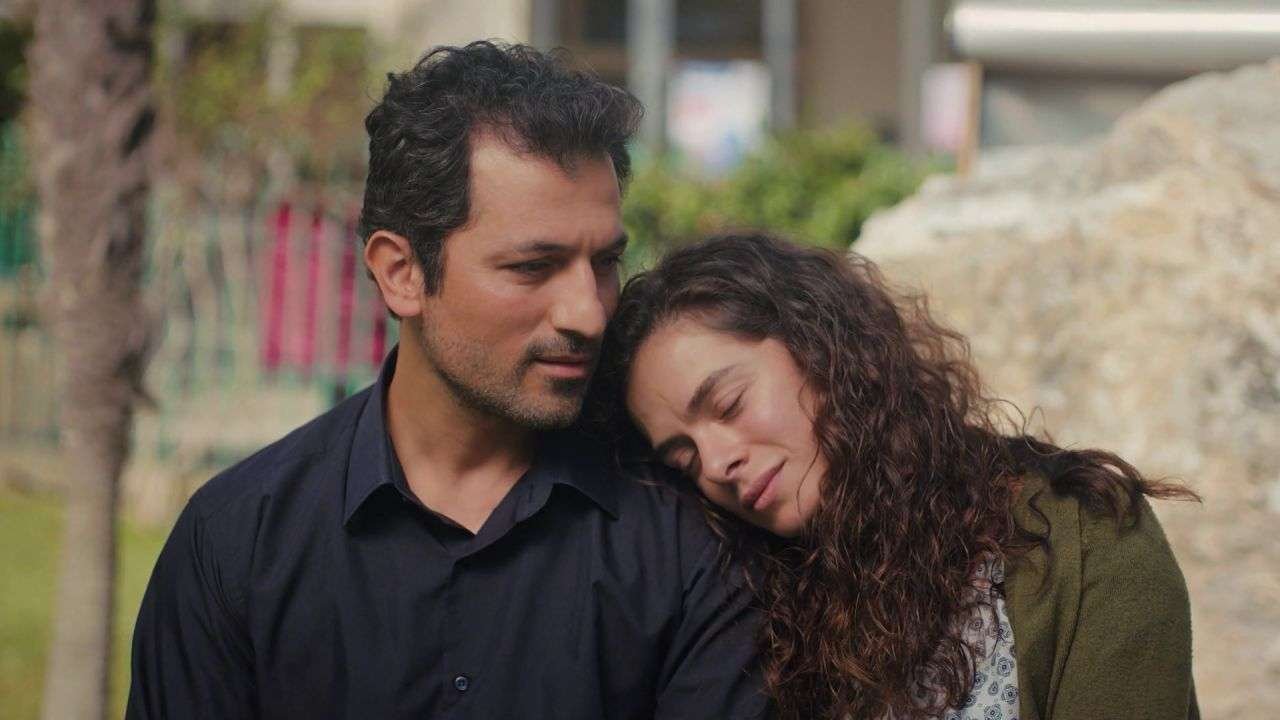 mujer-antena-3-capitulo-37 Avance del capítulo 37 de 'Mujer': Sarp está emocionado al saber que Bahar aún vive