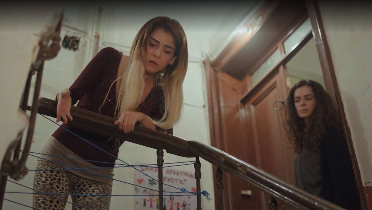 Imágenes promocionales del capítulo 42 de 'Mujer' en Antena 3