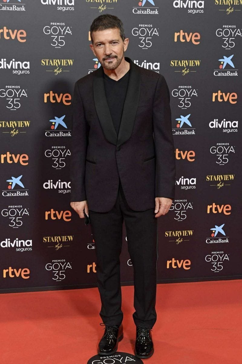 antonio-banderas-goya-2021-scaled-1-scaled Premios Goya 2021: todos los looks de la alfombra roja