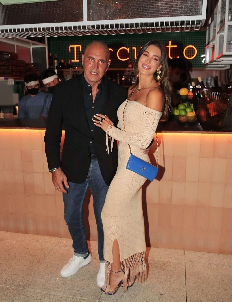 cumpleanos-terelu-con-kiko-matamoros-y-sin-carmen-1-e1630511897334 Terelu Campos celebra su cumpleaños con una cena de amigos con Kiko Matamoros y sin su hermana, Carmen Borrego