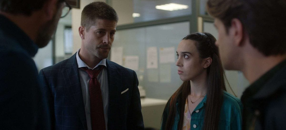 los-protegidos_el-regreso_1x01-8-scaled-1-scaled Imágenes promocionales del 1x01 de 'Los Protegidos: El Regreso': El Clan del Elefante ha vuelto