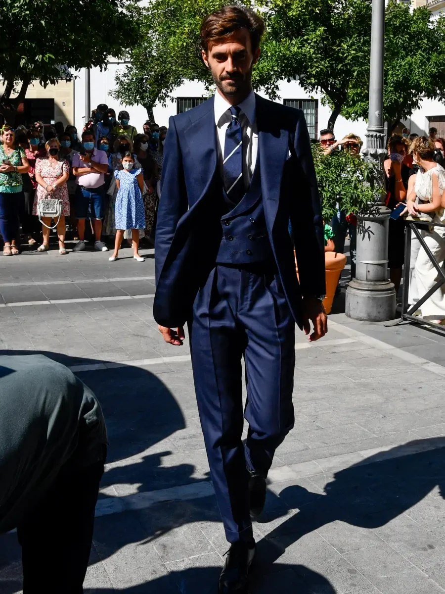 616449757_210535918_1280x1706-scaled Todos los looks de los invitados de la boda de Claudia Osborne y José Entrecanales