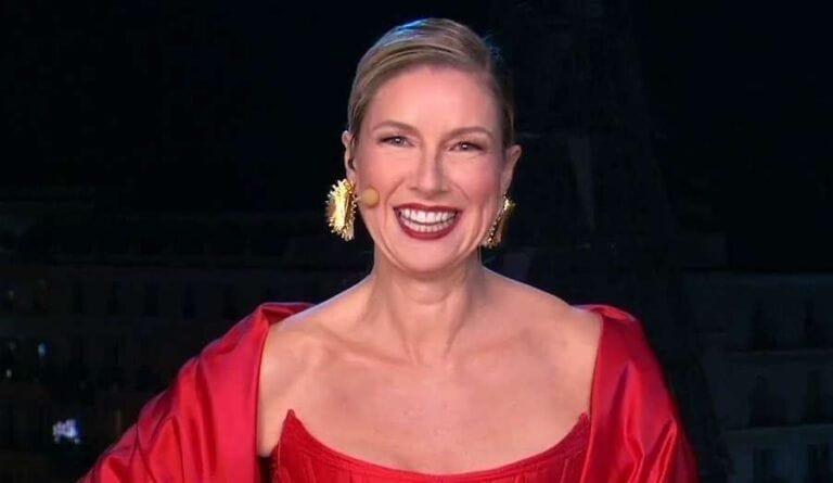 Así ha sido el impresionante look de Anne Igartiburu en las Campanadas 2021-2022