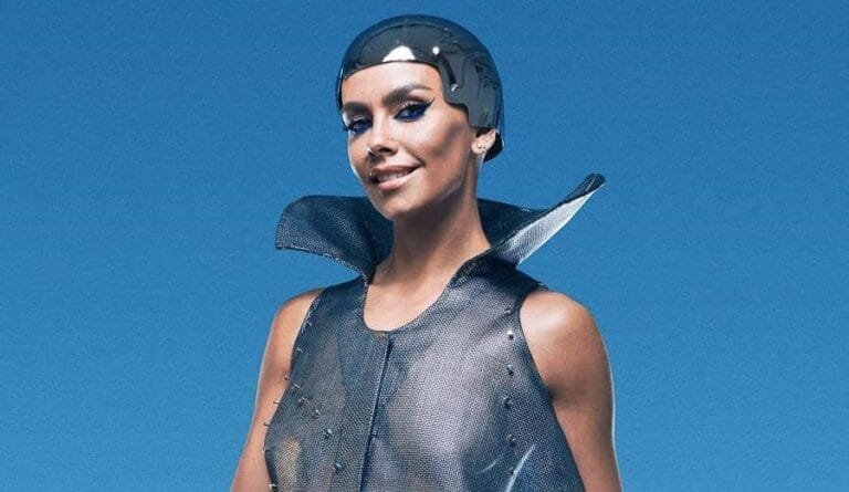 El vestido de Cristina Pedroche en las Campanadas 2022: recicla un espectacular diseño del museo de Manuel Piña