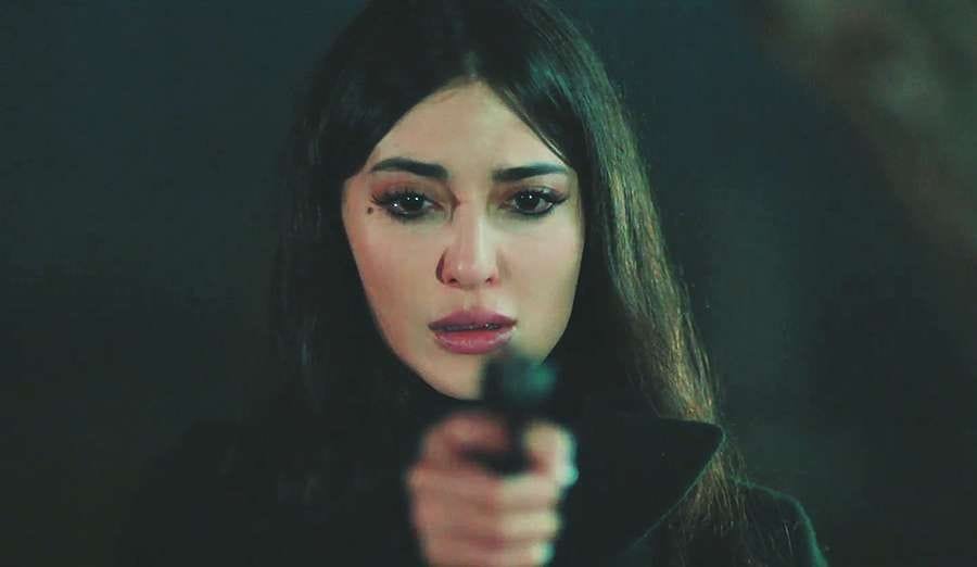 capitulo-especial-tierra-amarga-antena-3 Avance semanal de 'Tierra Amarga' del 21 al 25 de febrero: Fekeli y Çetin sufren un atentado mientras Müjgan y Behice deciden matar a Züleyha