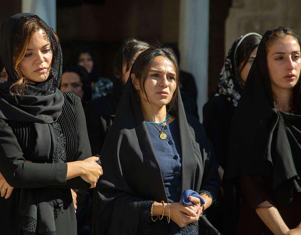 avance-tierra-amarga-21-25-marzo_3 Avance semanal en fotos de 'Tierra Amarga' del 21 al 25 de marzo: Una inesperada muerte cambia el rumbo en Çukurova