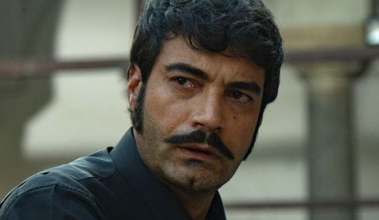 Avance ‘Tierra Amarga’: La frialdad de Behice hace sospechar a Müjgan mientras Demir asegura que encontrará al asesino de su madre