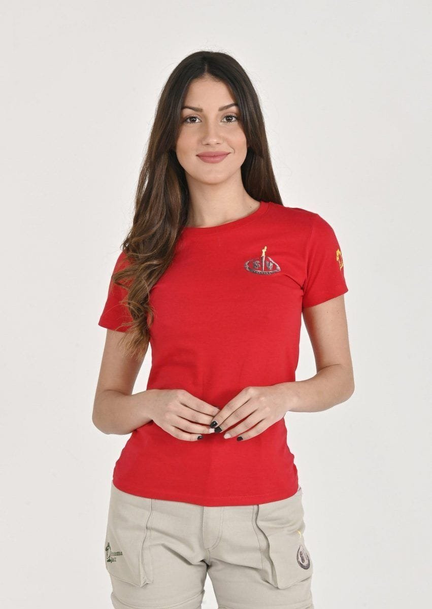 Tania-Medina-scaled Fotos oficiales de los concursantes de la nueva edición de ‘Supervivientes’