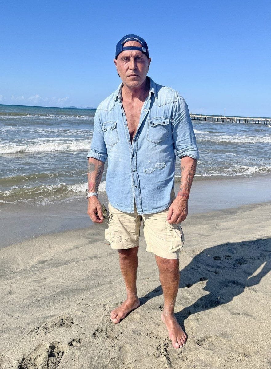 posados-bañador-supervivientes-2022_10-scaled Los posados en bañador de los concursantes de 'Supervivientes 2022'