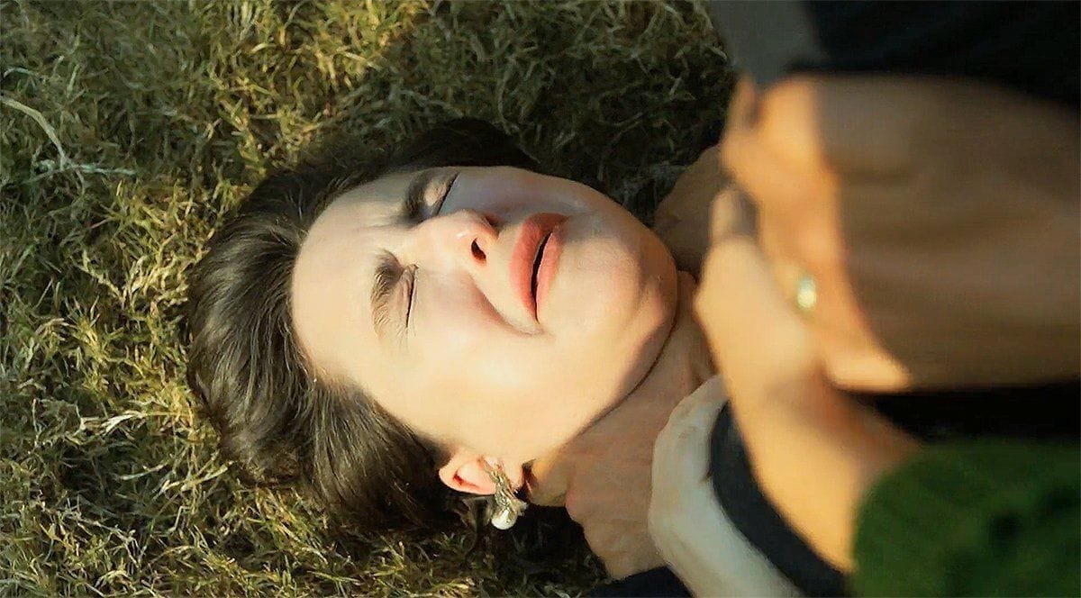 avance-tierra-amarga-2 Avance semanal de 'Tierra Amarga' del 30 de mayo al 3 de junio: Behice se suicida tirándose por un barranco tras ser descubierta como la asesina de Hünkar