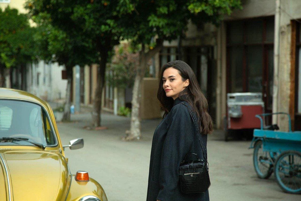 avance-tierra-amarga-9-13-mayo_2 Avance semanal de 'Tierra Amarga' del 9 al 13 de mayo: Demir siente un flechazo con la nueva doctora mientras Fikret descubre que Demir es su hermano