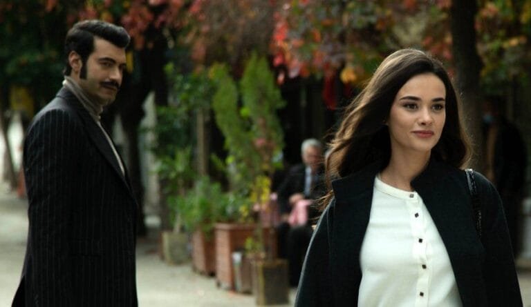 Descubre quién es Ümit, el nuevo personaje que llega a ‘Tierra Amarga’ y que intentará conquistar a Demir