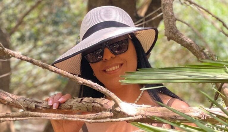 ¿Quién es Yaquely Cabrera, que edad tiene y en qué país nació?