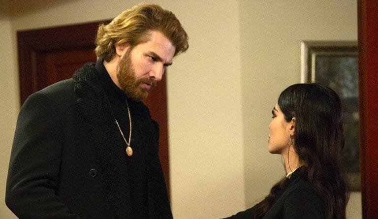 Avance ‘Tierra Amarga’: Müjgan descubre que Friket es el hijo bastardo de Adnan Yaman