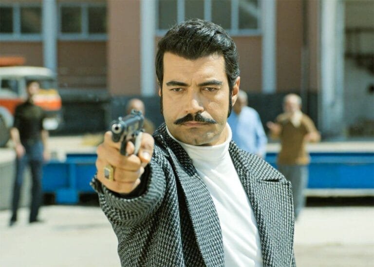 Avance semanal en fotos de ‘Tierra Amarga’ del 11 al 15 de julio: Demir, rabioso, dispara a Fekeli. ¿Lo ha matado?