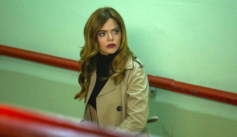 Avance ‘Tierra Amarga’: Züleyha roba la carta que descubre toda la verdad