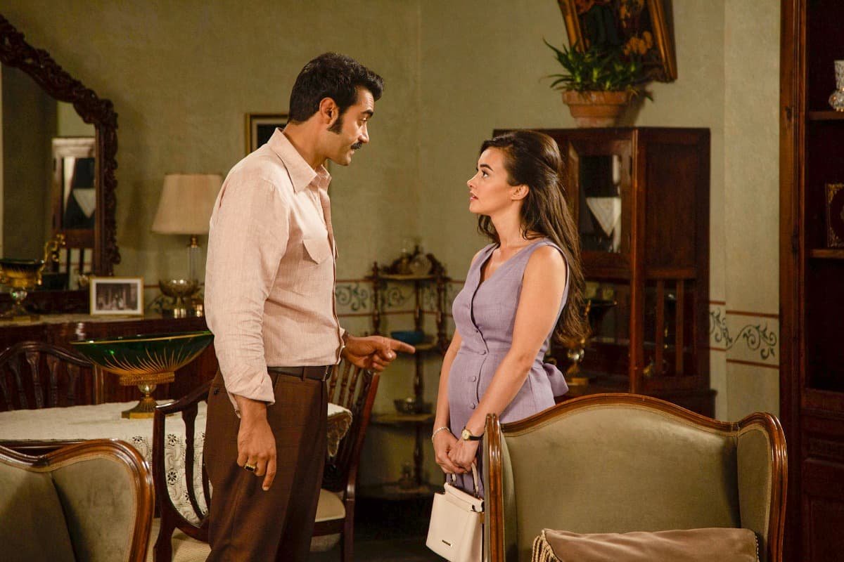 avance-tierra-amarga-29-agosto-2-septiembre_3 Avance semanal de ‘Tierra Amarga’ del 29 de agosto al 2 de septiembre: Züleyha acaba con la vida de Ümit sin saber que la están vigilando