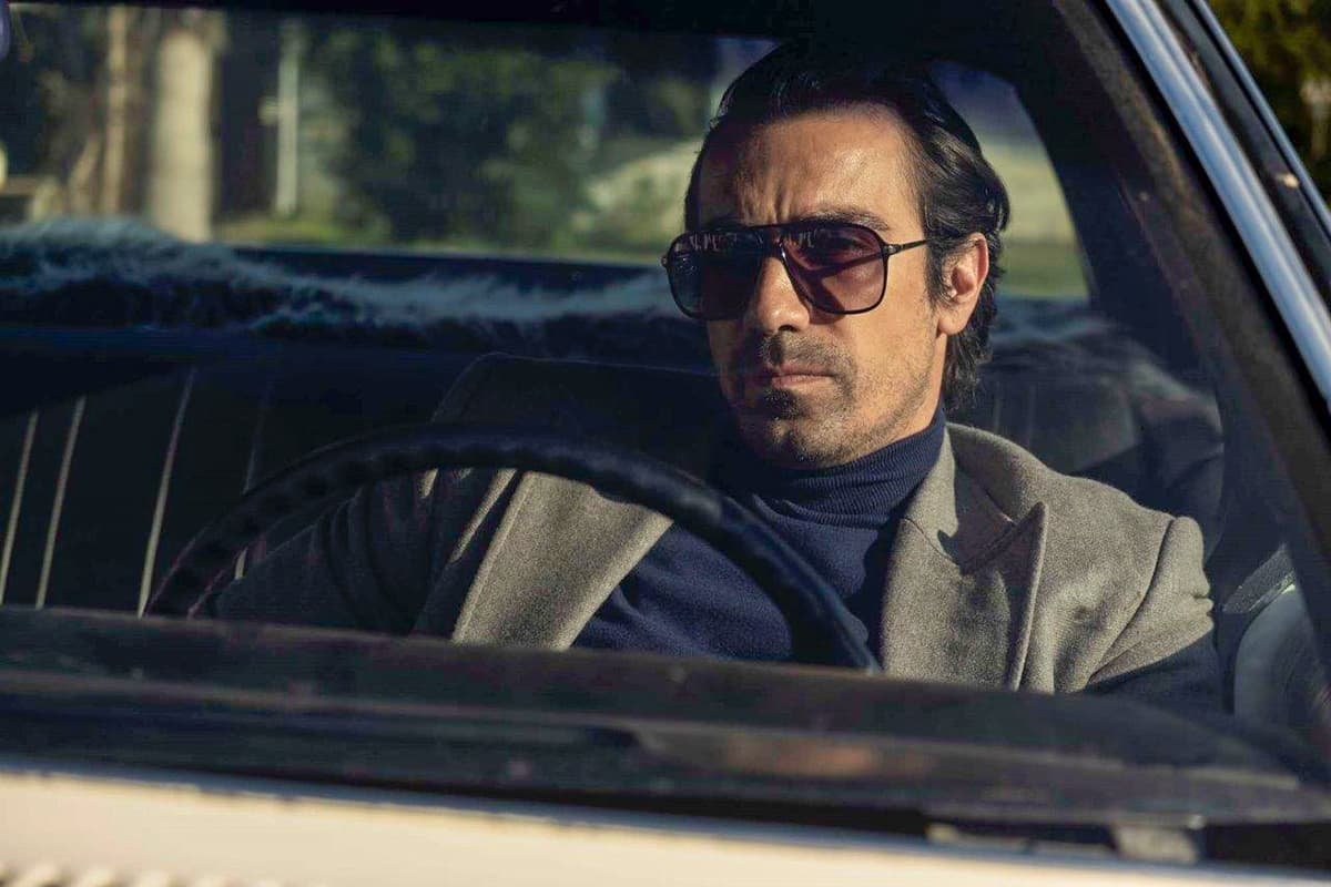 avance-tierra-amarga-16-20-enero_5 Avance 'Tierra Amarga': Hakan golpea salvajemente a Bahap, ha descubierto su obsesión por Züleyha