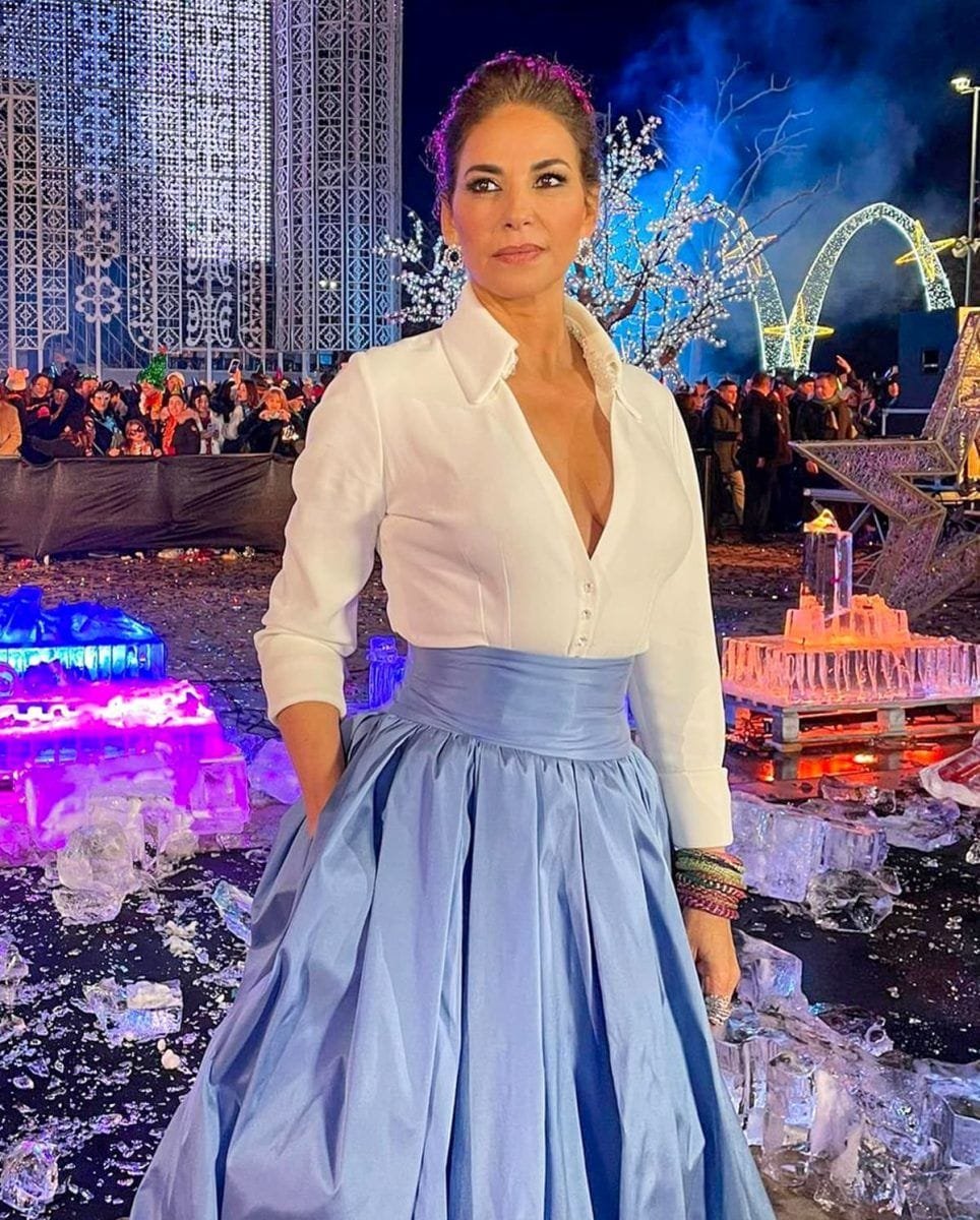 marilo-montero-campanadas-2022_2023-2-scaled Así ha sido el elegante look de Mariló Montero en las Campanadas 2022-2023