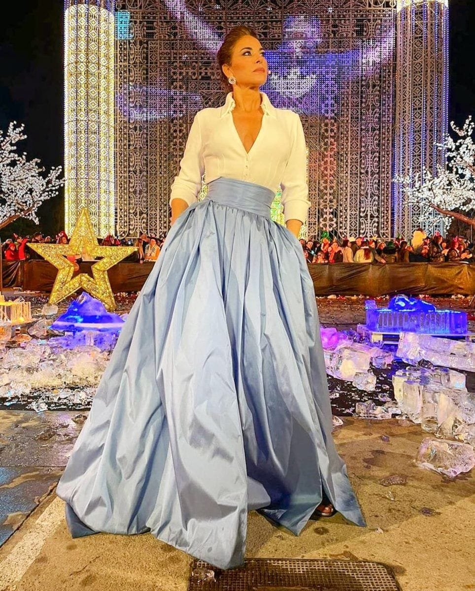 marilo-montero-campanadas-2022_2023-3-scaled Así ha sido el elegante look de Mariló Montero en las Campanadas 2022-2023