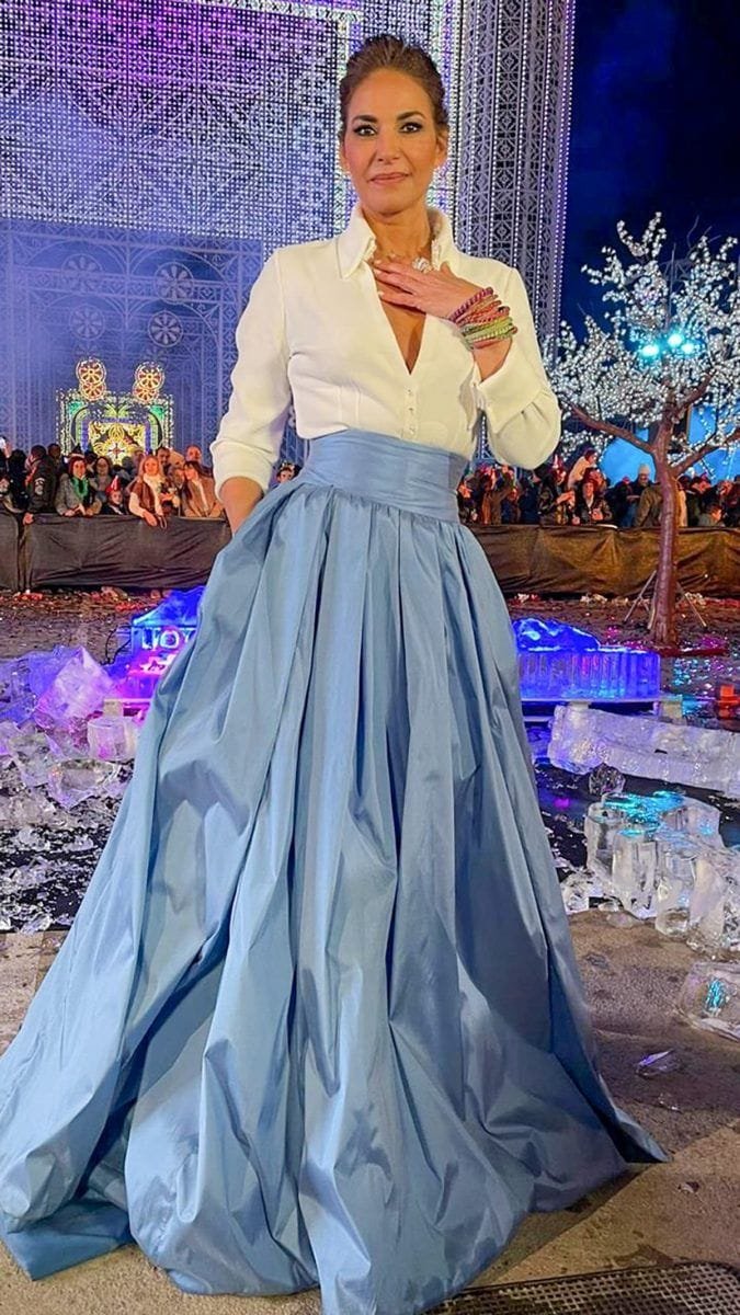 marilo-montero-campanadas-2022_2023-4-scaled Así ha sido el elegante look de Mariló Montero en las Campanadas 2022-2023