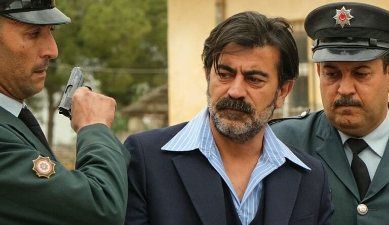 Avance ‘Tierra Amarga’: Abdülkadir ingresa en prisión… ¿Sobrevivirá a la vida allí?