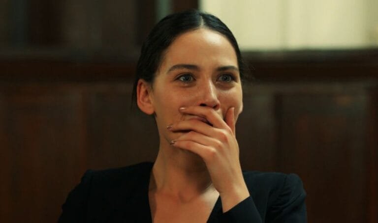 Avance ‘Tierra Amarga’: Llega el arresto de Betül y Abdulkadir