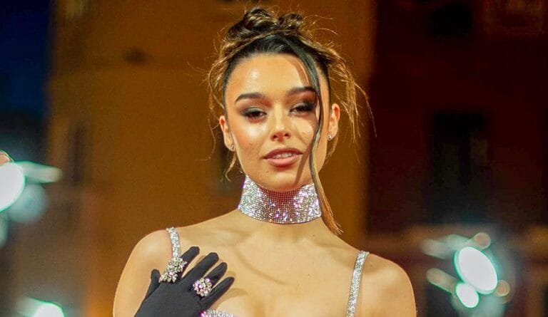 Marta Díaz brilla en el Festival de Málaga con un vestido al más puro estilo Kardashian