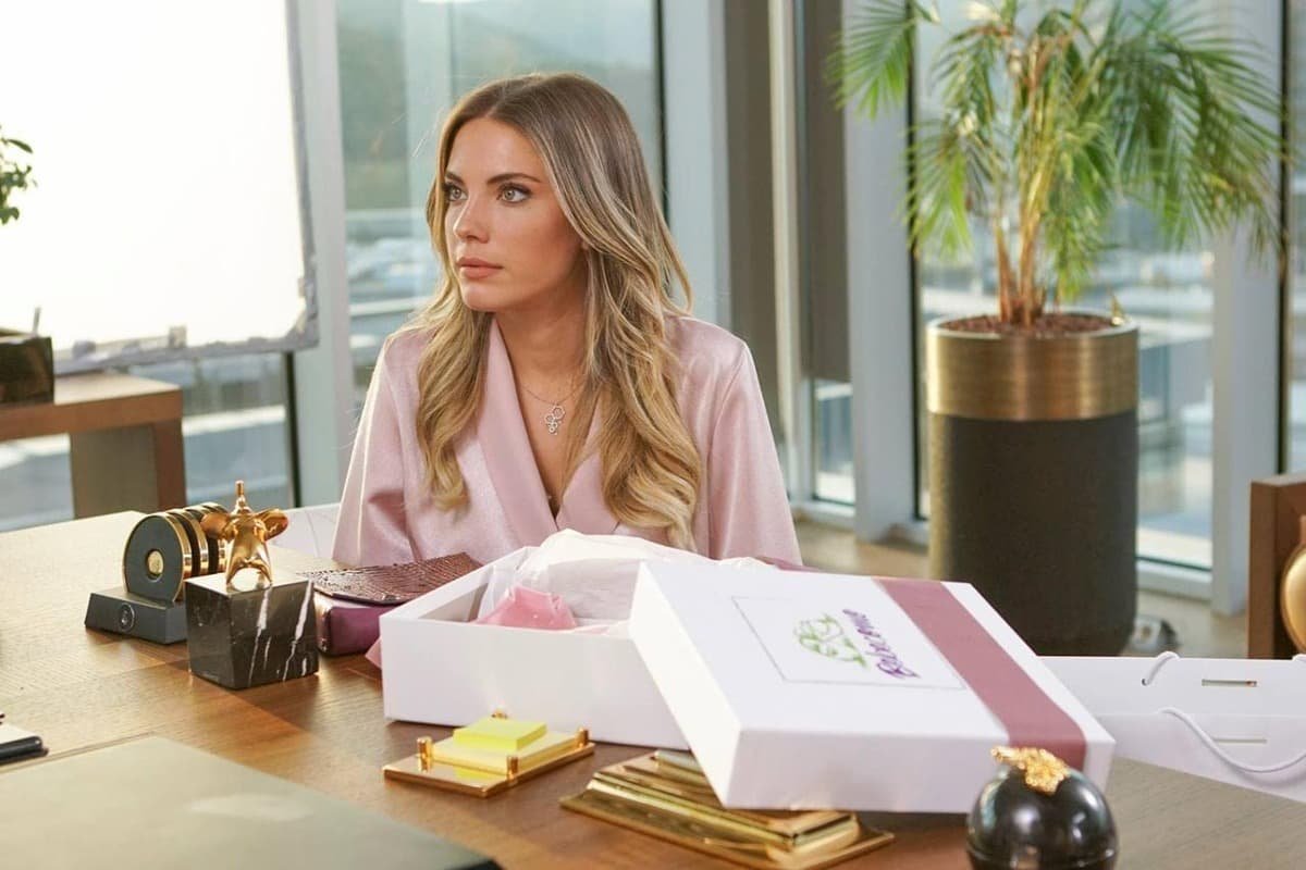 avance-pecado-original-24-28-abril_14 Avance semanal de 'Pecado Original' del 1 al 5 de mayo: Ender y Alihan se casan para destruir a Halit mientras Yildiz se verá en problemas