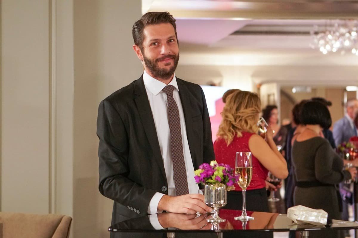 avance-semanal-pecado-original-17-21-abril_13 Avance 'Pecado Original': Kemal decide marcharse y Hira, en un giro inesperado, descubre la verdad sobre los sentimientos de Alihan hacia Zeynep