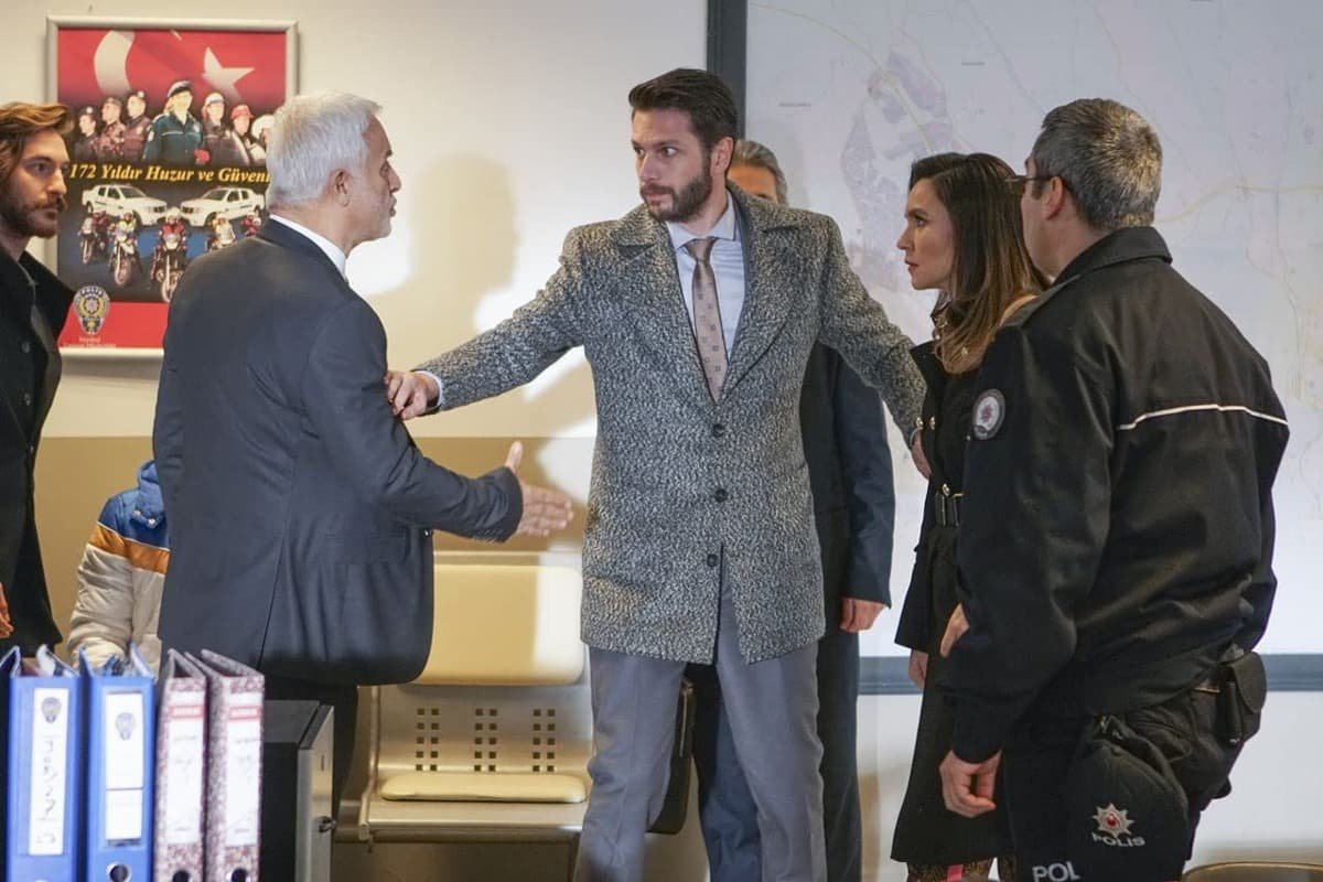 avance-pecado-original-15-19-mayo-28 Avance semanal de 'Pecado Original' del 15 al 19 de mayo: Ender y Yildiz, unidas contra Halit mientras la boda secreta de Kemal se trunca