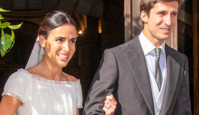 El deslumbrante vestido de novia de Blanca Sainz, hija mayor de Carlos Sainz, en su inolvidable boda