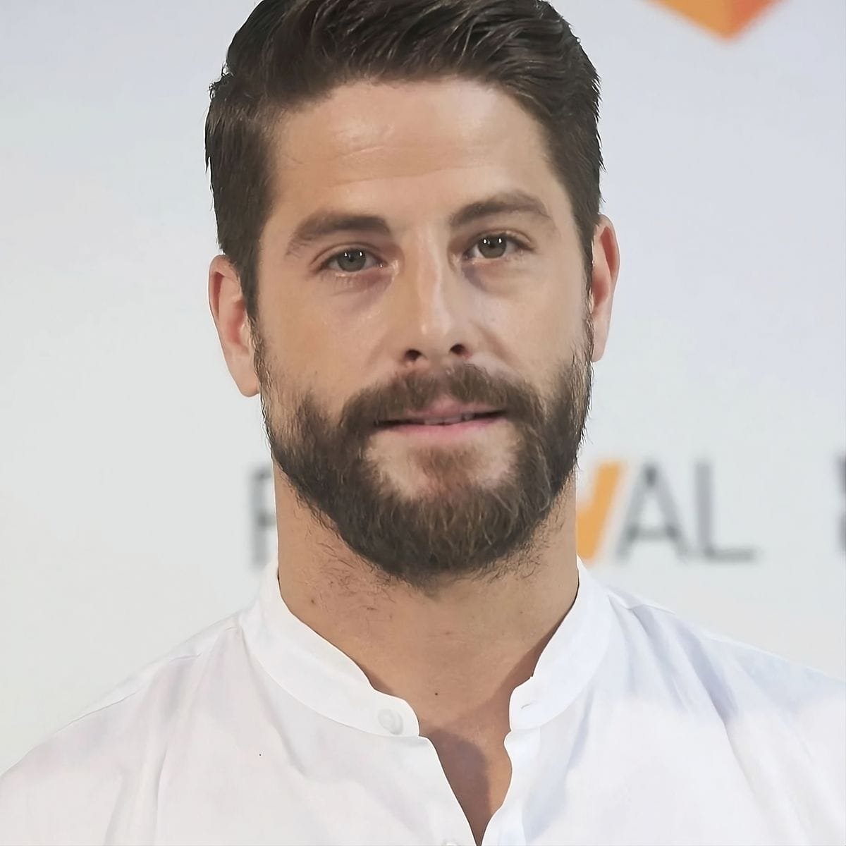 los-hombres-mas-deseados-verano-2 Los 10 hombres más atractivos del verano 2023