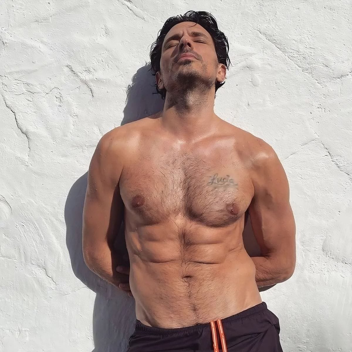 los-hombres-mas-deseados-verano-5 Los 10 hombres más atractivos del verano 2023