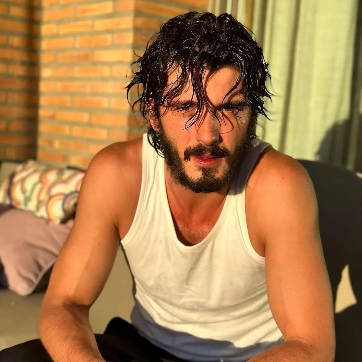 los-hombres-mas-deseados-verano-6 Los 10 hombres más atractivos del verano 2023