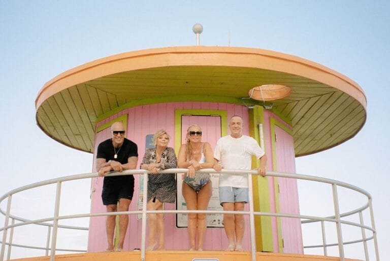 Fotos de ¡Sálvese quien pueda!, el docu reality de Netflix con los colaboradores de ‘Sálvame’