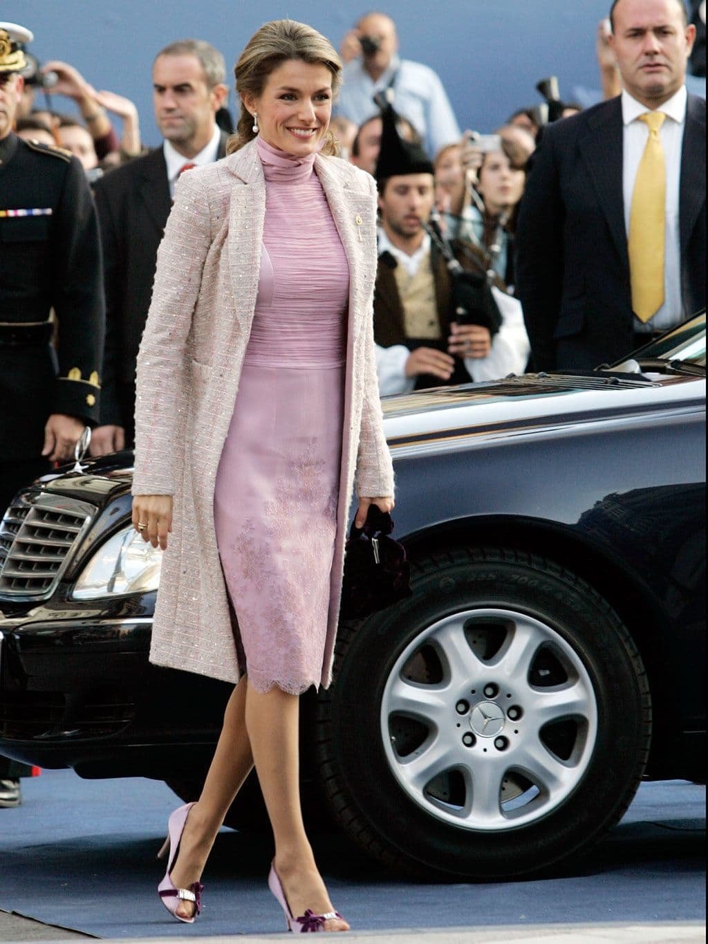 looks-letizia-premios-asturias-5 Los looks más aplaudidos de la Reina Letizia en los Premios Princesa de Asturias